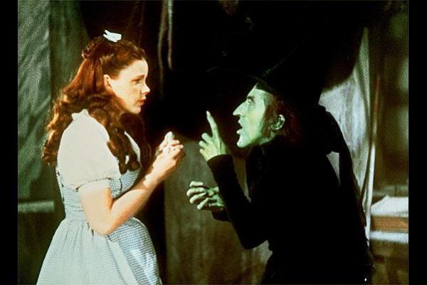 dorothy-and-the-wicked-witch-of-the-west